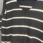 Torrid  2x lightweight sweater black and white stripe (b43) Photo 1