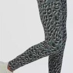 Aerie 🆕 Offline Green Jacquard Peak Leopard Animal Print Leggings Pants Size XL Photo 1