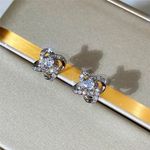 Boutique NEW Sparkly 14k Gold Diamond Knot Stud Earrings Photo 2