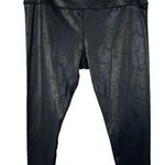 Black Tape 2X Photo 0