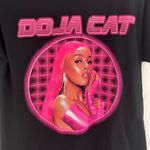 DOJA CAT Black Hot Pink Portrait Crewneck Short Sleeve Graphic Band Tee Photo 3