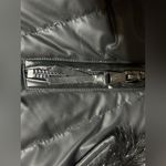 Vince Camuto Women's Lg.  black Belted Puffer Coat with removable fur collar Photo 6