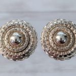 Vintage Clip On Earrings Stylish Gold Tone Circle Photo 0