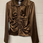 Princess Polly NWT  Women’s Brown Ruched Notched Collar Blouse Size 8 Photo 0
