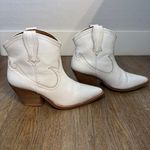 Thursday Boot Co. Sedona Country Star White Leather Western Ankle Boots 9.5 Photo 2