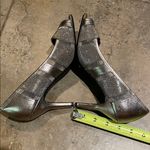 J. Renee Silver Metallic Dressy Peep Toe Heels Shoes Womens Size 8.5M Photo 6