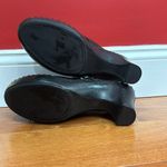 Frye Charlotte Ring Mules Clogs Slip on Black Leather 70771 Womens Size 8.5 Photo 6
