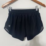 Lululemon  • hotty hot short II *2.5" in black sz 6 Photo 7