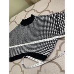 Cloud Ten  Black White Cropped Chunky Knit Sweater, Size large Photo 5