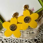 Betsey Johnson  Flower Earrings Photo 1
