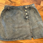 Women’s size medium Gilli brand denim skirt‎ Photo 0