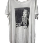 Torrid NWT  Women 3X Marilyn Monroe White Short Sleeve Crew Neck Graphic T-Shirt Photo 0