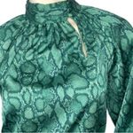 Sugar Lips Gwendolyn Snake Mock Neck Blouse green size small Photo 9