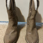 Very Volatile  Los Angelos Short Cowboy Boots Photo 0