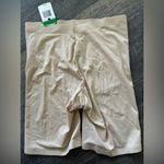 Maidenform NWT 0035 Shaper shorts nude shapewear Large Photo 5