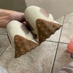 New Balance 327 Women's 8.5/ BOYS 7 USA Beige Mesh Suede Casual Sneakers Shoes Photo 5