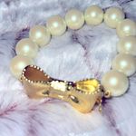 Vibrant Green and Gold Basket Photo 8