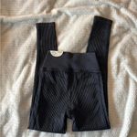 Aerie OFFLINE Ribbed High-Waisted Leggings NWT - Size S Photo 1