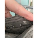 prAna  shorts‎ size 6 gray - 4 inch inseam #163 - missing button Photo 2