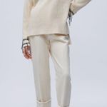 ZARA OFF WHITE KNIT SWEATER WITH STITCHING DETAIL Photo 1