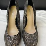 Nine West Women's Black/Gold High Heeled 4.5" Shoes Size 8M SKU3497 Photo 0