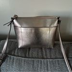 Kate Spade  Ivie Rose Gold Metallic Crossbody Bag w/adjustable strap, EUC Photo 2