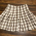 Divided by H&M Women’s size 0 plaid pleated mini-skirt. Photo 3
