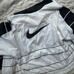 Nike Windbreaker Photo 5