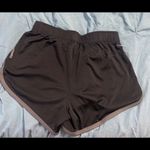 Reebok athletic shorts Photo 1