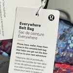 Lululemon Everywhere Belt Bag Sold Out Style Women's One Size Floral FGLMVPOR Pink Photo 5