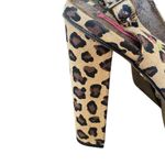 Betsey Johnson  Mystify Leopard Embroidered Sling Back Platform Heels size 8 Tan Photo 2