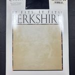 VTG Berkshire Queen 3X Photo 0