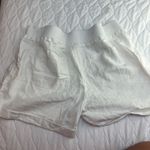 Per Se WHITE LINEN SHORTS Photo 3