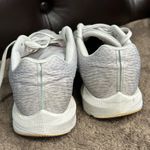 Nike  Women's Zoom Winflo 5 - White with Pink and Yellow Accents Photo 4