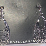 Jasmine  Lane Silver Tone Cutout Boho Teardrop Earrings Photo 0