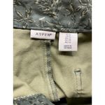 NWOT Aspen Women's Size 8 Green Floral Print Mom Shorts Photo 5