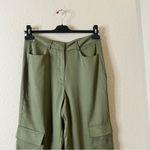 superdown Revolve Mae Straight Cargo Pant in Olive Green NEW Size Small Photo 3