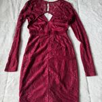 Pretty Little Thing Dress Photo 3