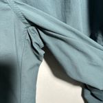 Columbia Womens Large Cargo Cropped Pants Capris Omni Shade Teal Blue Hiking SEE Photo 3