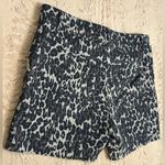 Isaac Mizrahi Leopard Print Women's Shorts in size 8 •  Photo 7