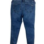 G Giuliana G Photo 3