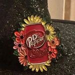 Jean Jacket Pin Yellow Photo 0