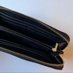 Boutique  Vegan Leather Multiple Pockets Gold Zipper Purse Wallet Clutch Black Photo 1