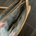 Francesca's Francesca’s Tan Crossbody Bag Photo 5