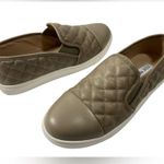 Steve Madden Women's Zaander Quilted Gray Slip-On Loafer Shoes size 7.5 Photo 1