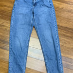 American Eagle Outfitters Women's Light Wash Mom Jeans Size 0 Stretch High Rise Photo 0