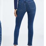 Good American Good Legs Cigarette Jeans - Indigo319 Photo 3