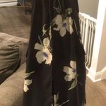 Dainty Hooligan Women’s  Blue Small Flower Top Photo 4