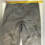 Columbia  Women’s Omni Shield Gray Hiking Pants Repellent Size 8w 18L‎ Pre-owned Photo 1