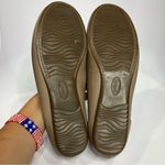 Softwalk  Shelby slip on flats tan taupe leather women’s size 9.5WW business Photo 6